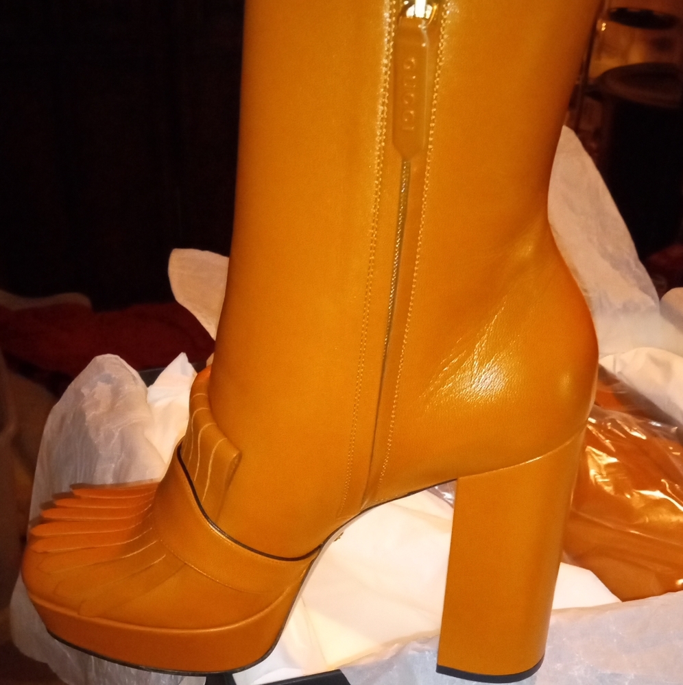 Gucci Mid Rise Boots - Picture 7 of 10